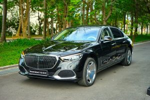 Mercedes Bình Dương đại lý chính thức được ủy quyền từ Mercedes Benz Việt Nam Mercedes Bình Dương vừa mới được thành lập đầu tháng 5/2019 được đặt tại số 4 The Canary Đại lộ Bình Dương, Thuận Giao, Tx. Thuận An, Thành Phố Bình Dương . Mercedes Bình Dương với diện tích 2,400m2 Là một trong những đại lý lớn nhất của hãng xe Mercedes Vietnamstar Auto Mobile tại Việt Nam. Hotline kinh doanh : 0934030942 Với mục tiêu chăm sóc và bão dưỡng cho những quý khách hàng tại Bình Dương và những khách hàng vùng lân cận từ miền Đông đi vào TPHCM.