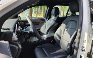 Mercedes GLC200 4matic cũ ch&iacute;nh h&atilde;ng