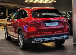 giá xe mercedes glc 200 4matic mới 2024