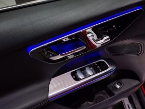 giá xe mercedes glc 200 4matic mới 2024 (5)