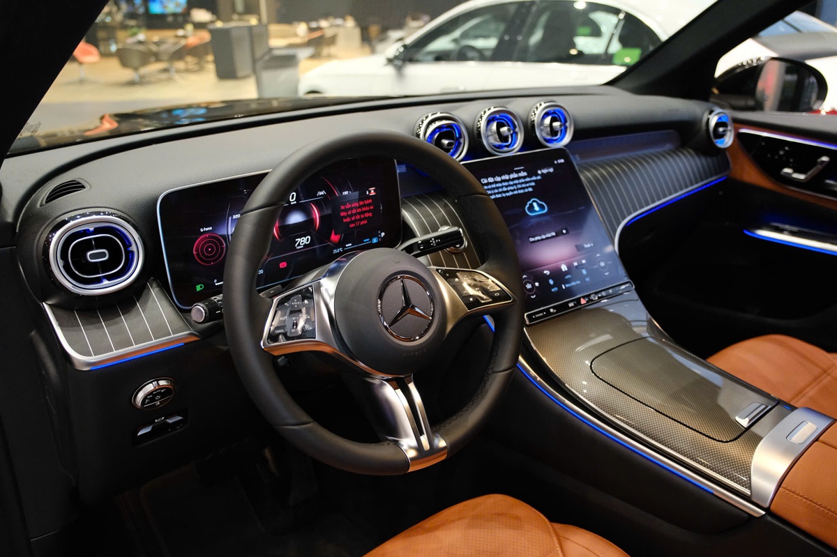 nội thất nâu glc 200