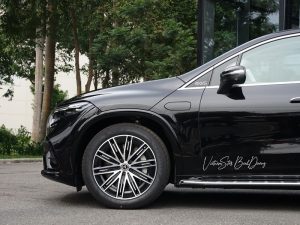 Đánh giá xe Mercedes EQS 500 SUV 4matic tại Mercedes Phú Mỹ Hưng