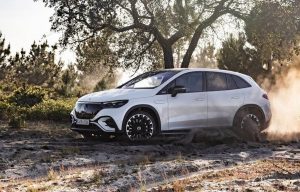 Đánh giá Mercedes EQE 500 4MATIC (SUV)