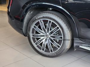 Mercedes EQS 500 SUV mới 2023