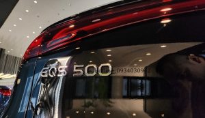 Mercedes EQS 500 SUV mới 2023