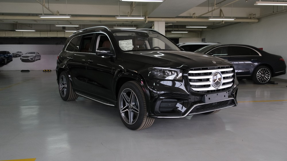 Giá lăn bánh Mercedes GLS 450 2026