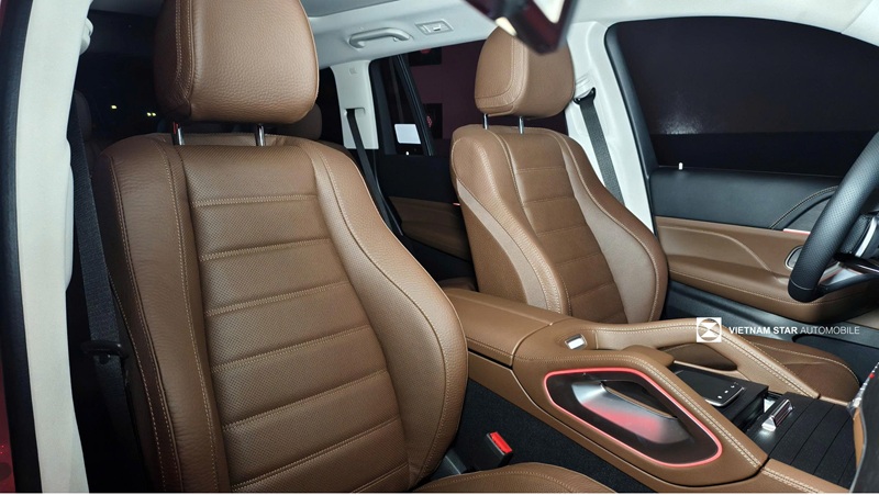 Mercedes Phú Mỹ Hưng