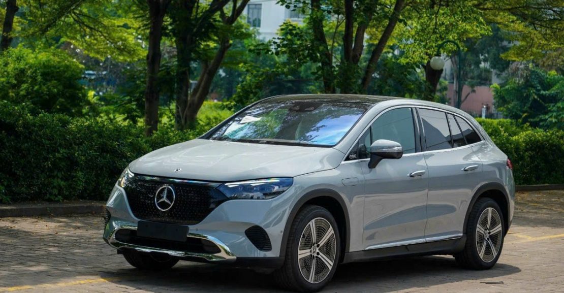 Mercedes EQE 500 SUV màu alpine grey solid (6)