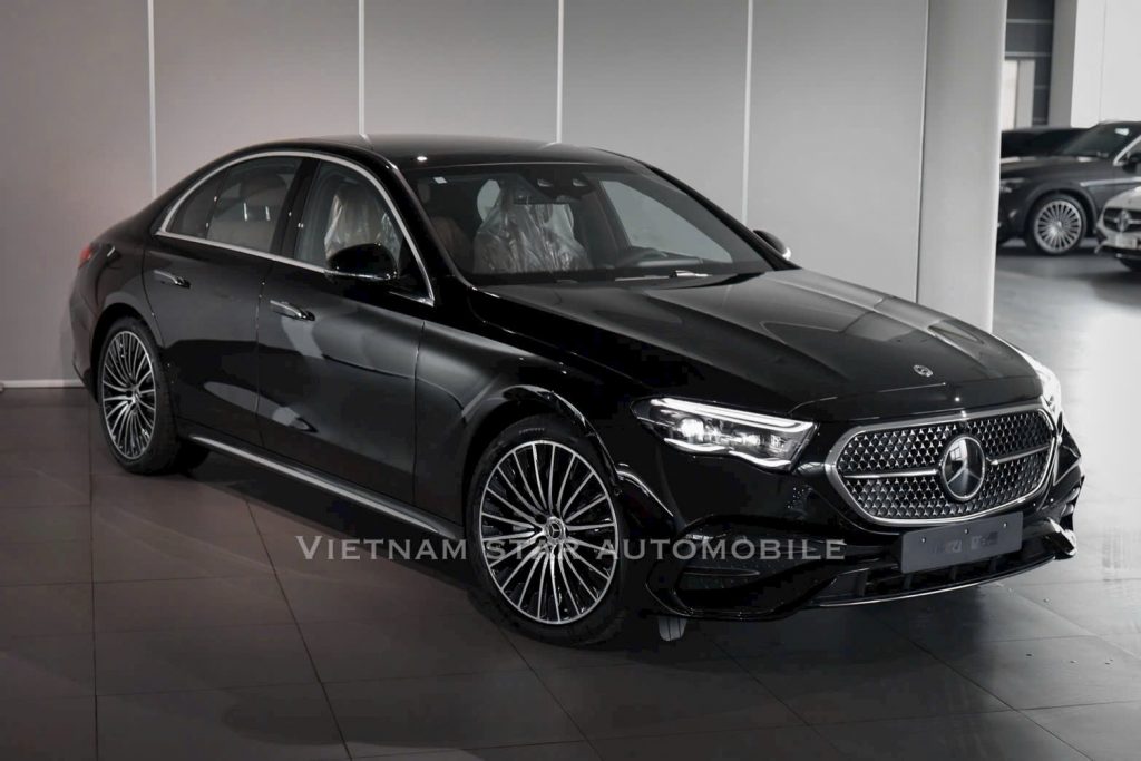 Mercedes Phú Mỹ Hưng