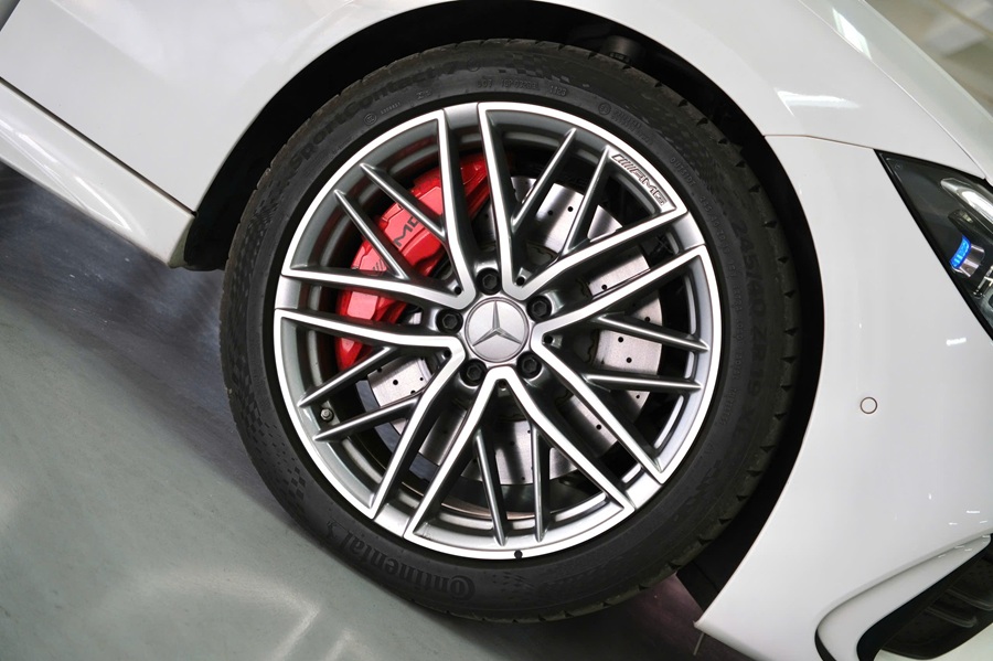 Bán Mercedes C43 AMG cũ màu trắng đời 2023